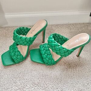 Green Braided Strap Mule Heels Square Toe Stiletto Sandals Size 8.5